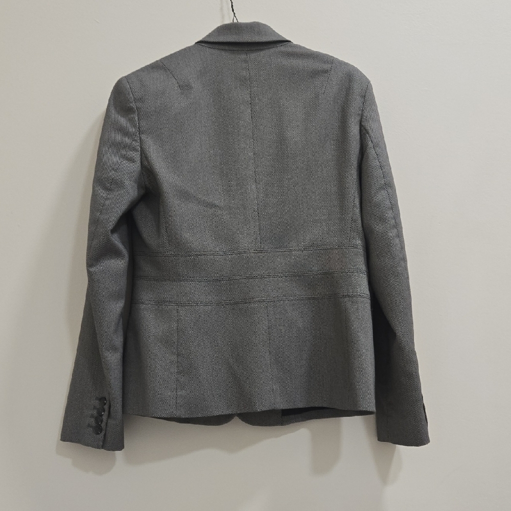 Jones New York Gray Blazer Professional Business Attire - Picture 11 of 11